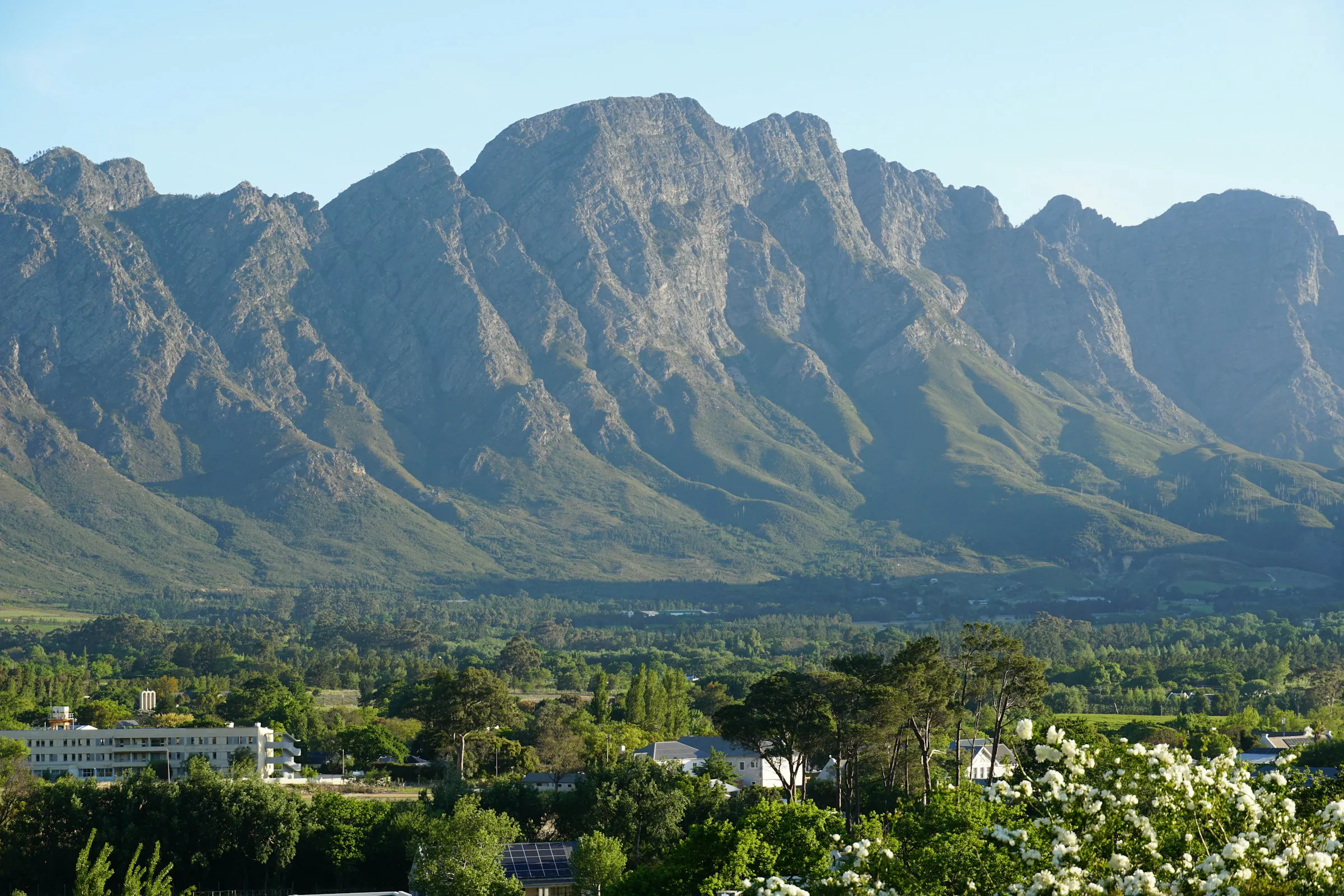 Franschhoek valley below dramatic mountains