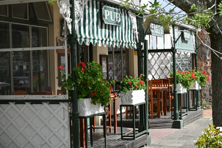 Street-side pub in Franschhoek